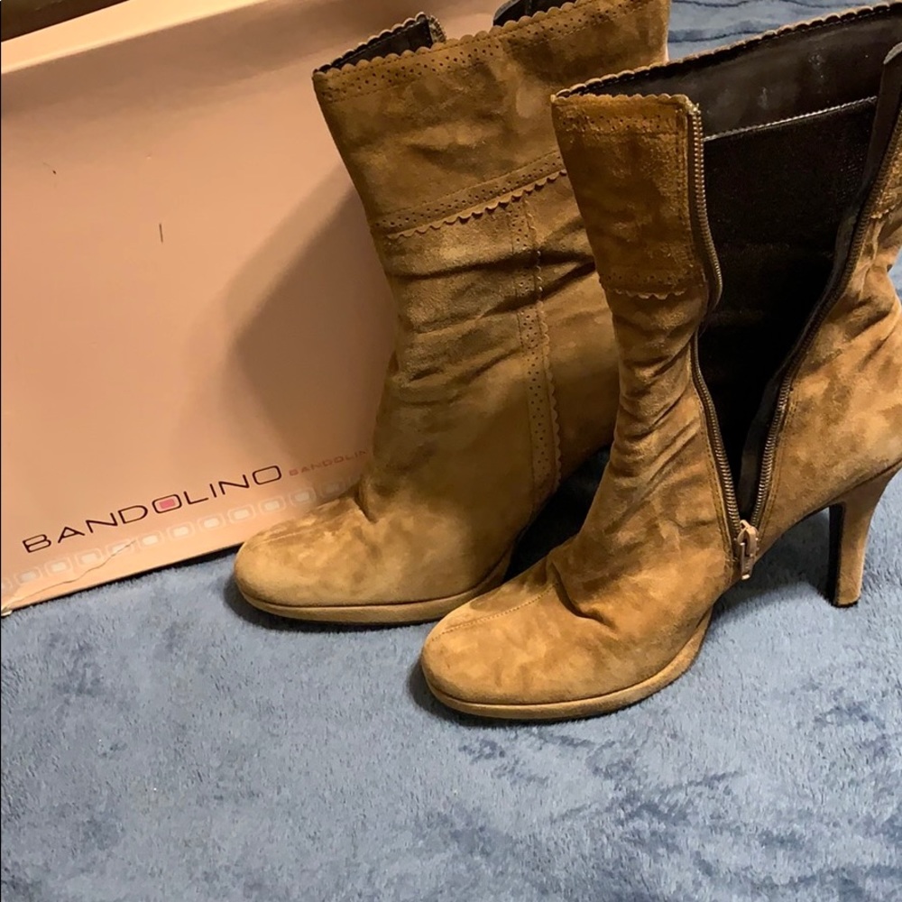 Bandolino suede boots